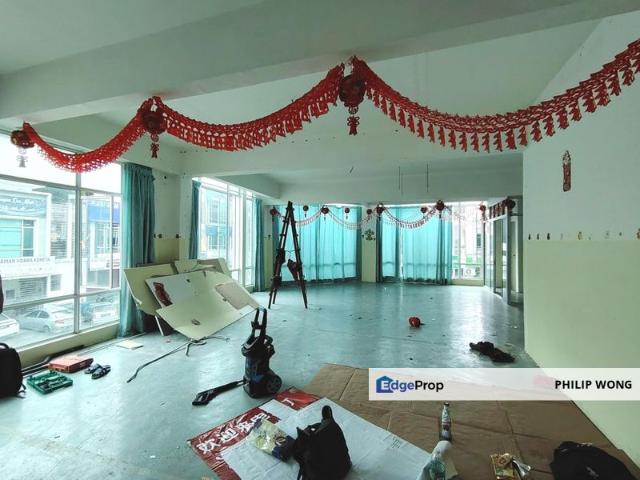 Shop for rent in Petaling, Subang Jaya