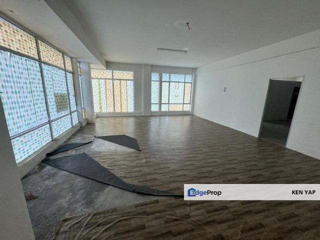 Shop for rent in Petaling, Subang Jaya