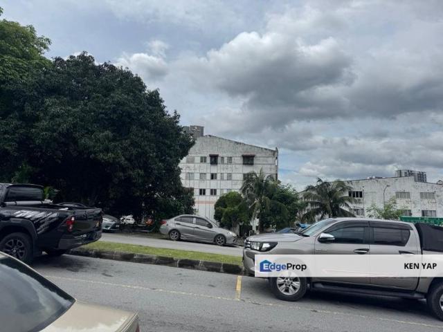 Shop for rent in Petaling, Subang Jaya