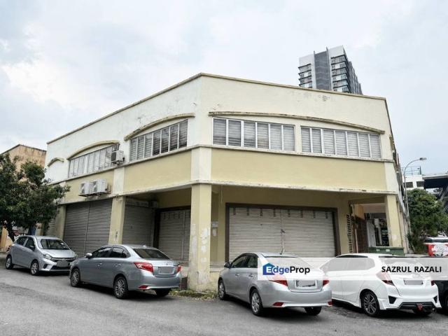 Shop for sale in Petaling, Subang Jaya