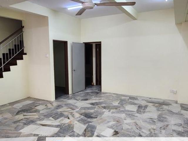 House for sale in Petaling, Subang Jaya