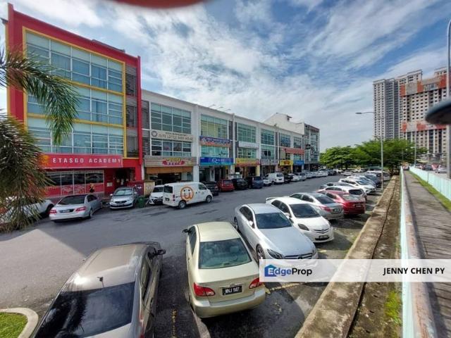 Shop for sale in Petaling, Subang Jaya