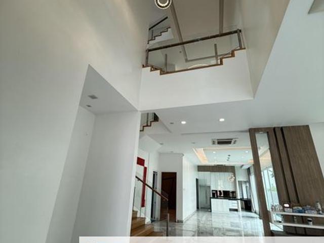 House for sale in Seri Kembangan, Majlis Bandaraya Subang Jaya