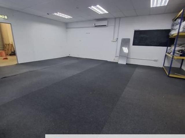 Shop for sale in Petaling, Subang Jaya