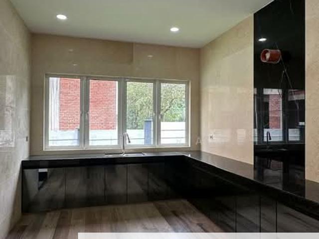 House for sale in Petaling, Subang Jaya