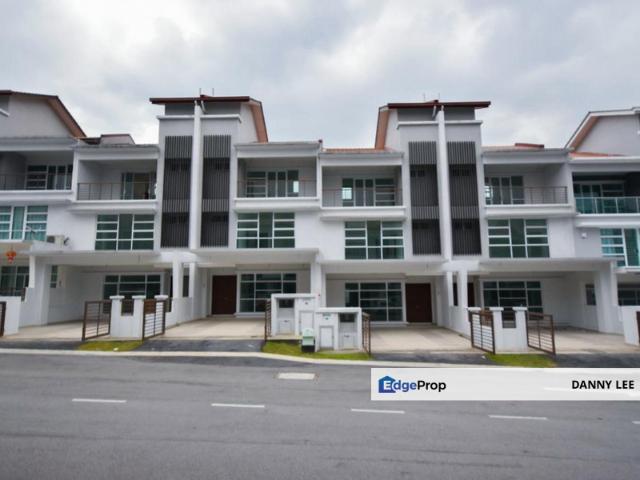 House for sale in Petaling, Subang Jaya
