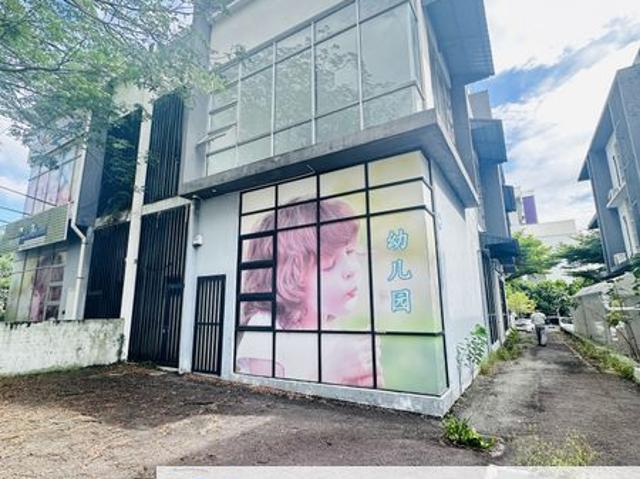 Shop for sale in Petaling, Subang Jaya