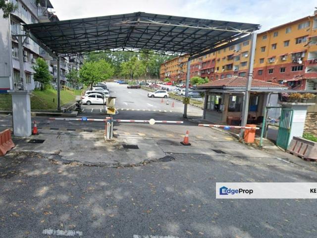 Condominium for sale in Petaling, Subang Jaya