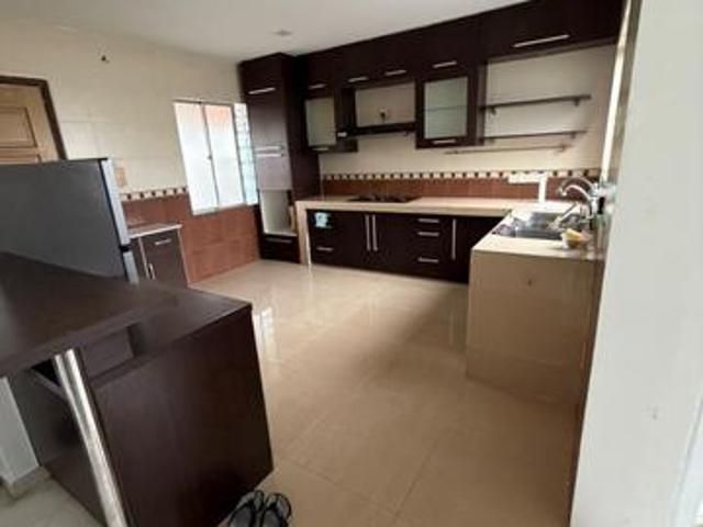 Townhouse for rent in Petaling, Subang Jaya