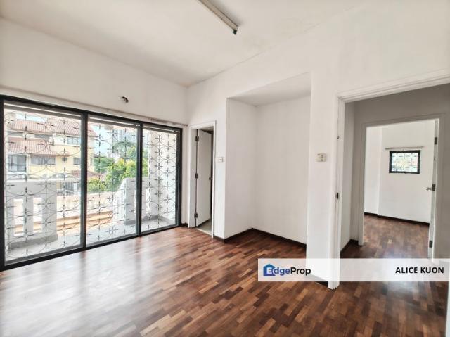 House for sale in Country Heights Damansara, Kuala Lumpur