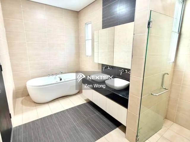 Residential House for sale in Batu Pahat