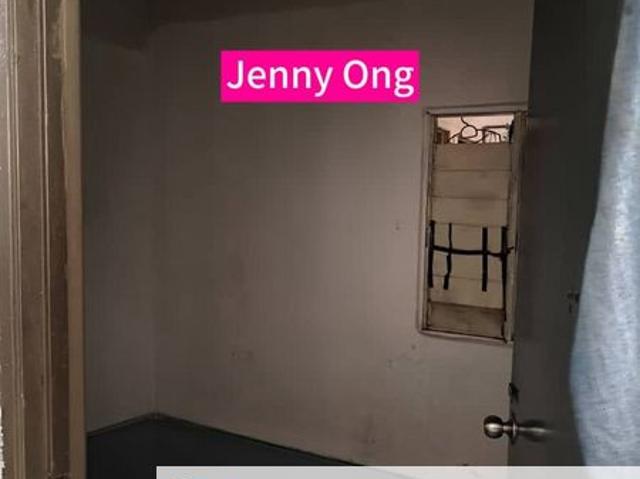 Flat for sale in Wellesley, Penang