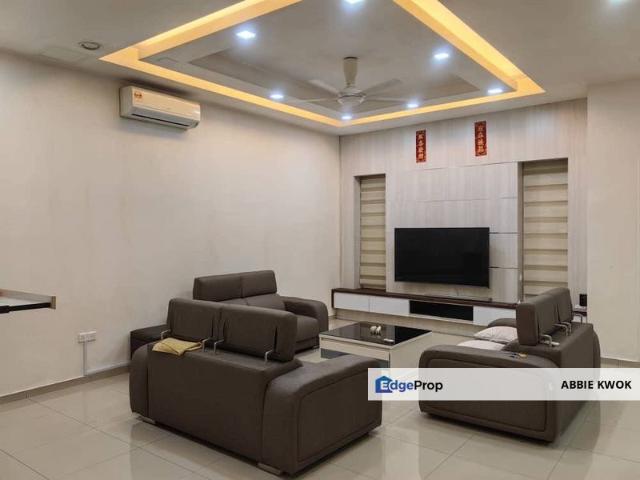 House for sale in Malaka
