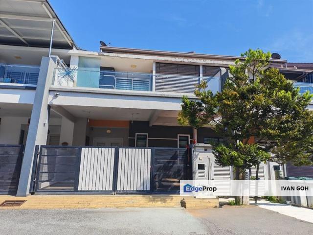 House for sale in Malaka