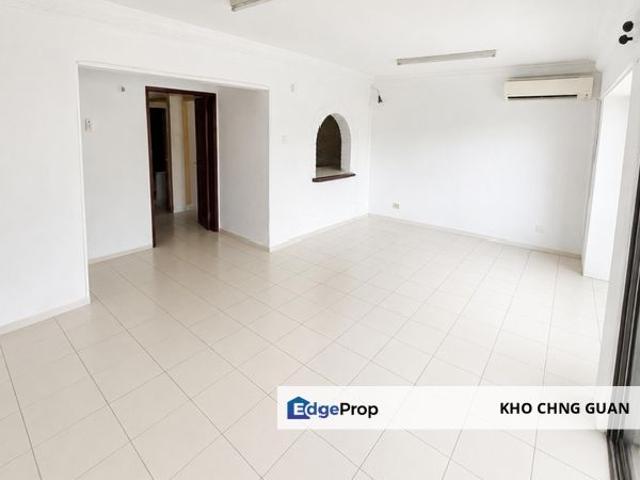 House for sale in Petaling, Damansara Damai