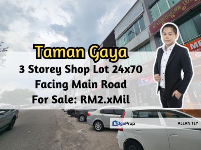Shop for sale in Johor