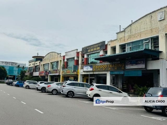 Shop for sale in Johor