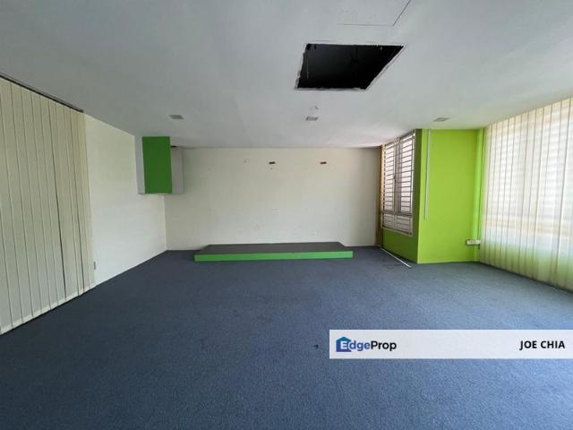 Shop for rent in Bukit Ledang, Johor