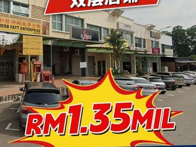Shop for sale in Johor