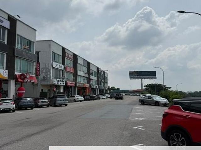 Shop for rent in Johor