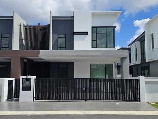 Residential House for rent in Ulu Tiram, Johor