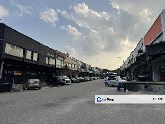Shop for rent in Ulu Tiram, Johor