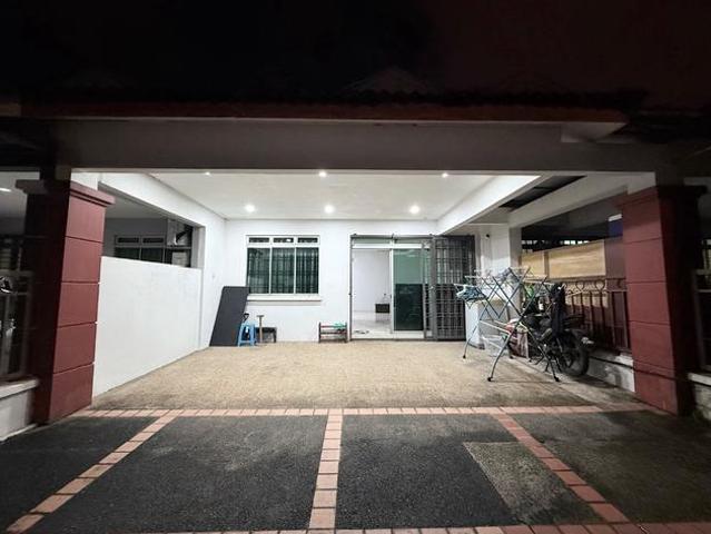 Terraced House for rent in Ulu Tiram, Johor