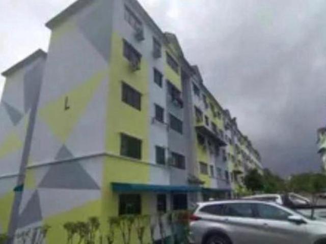Flat for sale in Ulu Tiram, Johor Bahru