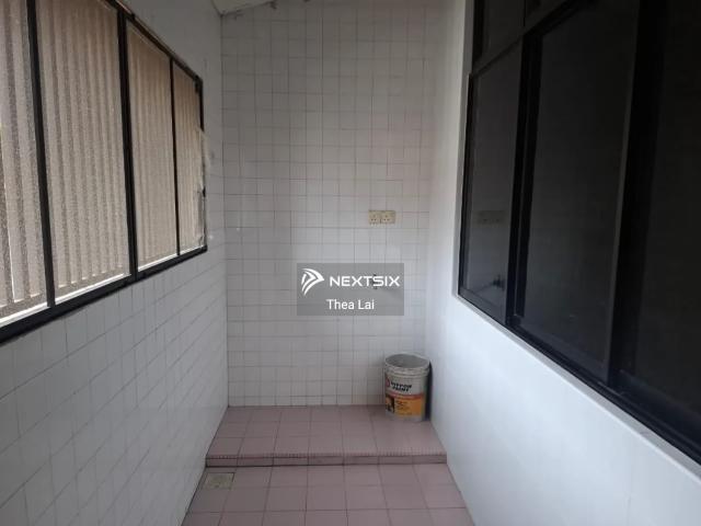 Warehouse for rent in Johor