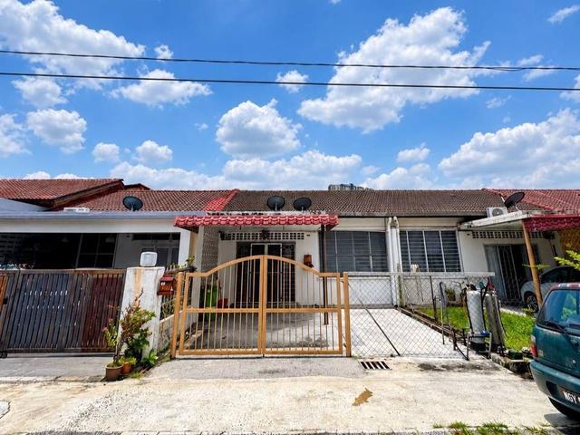 Terraced House for sale in Kuala Lumpur, Country Heights Damansara