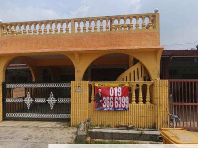 House for sale in Kajang, Langat
