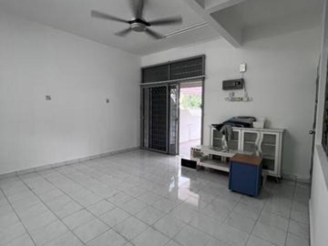 Terraced House for sale in Wellesley, Penang