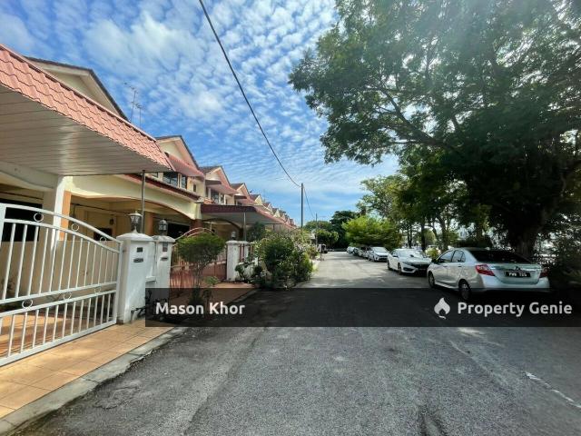 Terraced House for sale in Wellesley, Penang