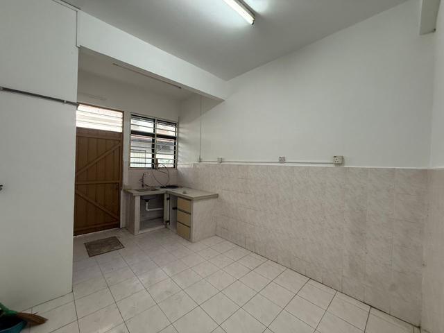 Terraced House for rent in Wellesley, Penang
