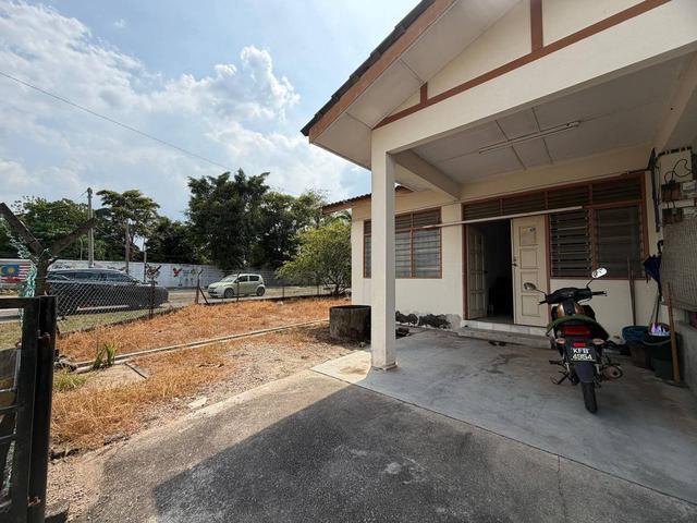 Terraced House for sale in Lunas, Kedah