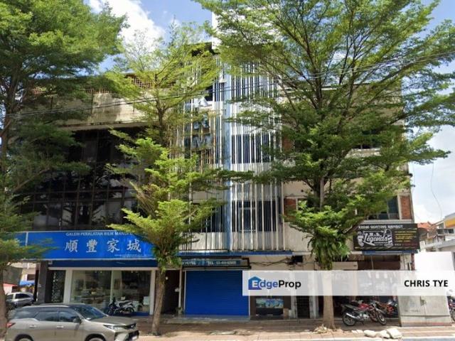 Shop for sale in Country Heights Damansara, Kuala Lumpur