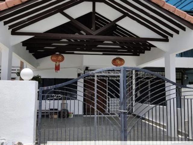House for sale in Country Heights Damansara, Kuala Lumpur