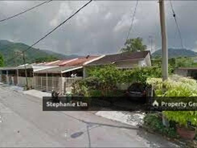 Terraced House for rent in George Town