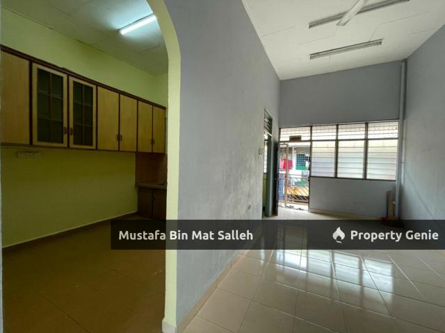 Flat for sale in Wellesley, Penang