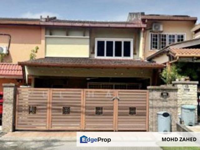 House for sale in Langat, Selangor