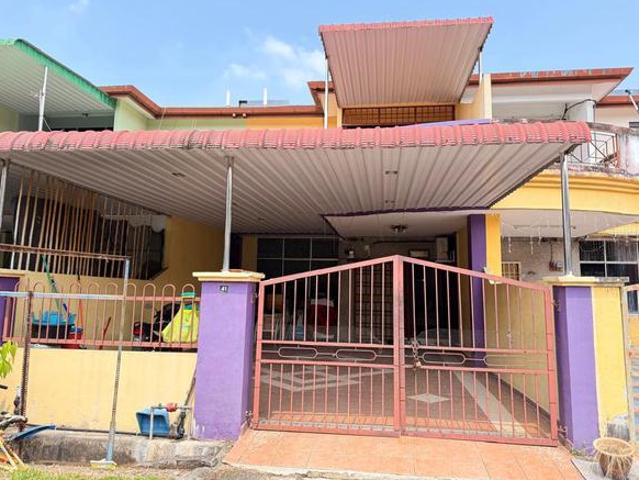Terraced House for sale in Lunas, Kedah