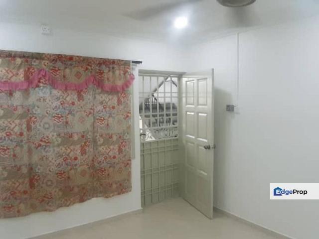 Flat for sale in Bukit Ledang, Johor