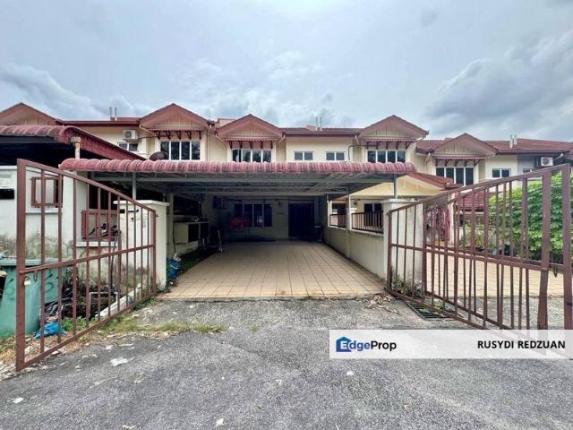 House for sale in Kajang, Langat