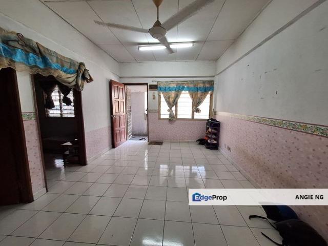 Flat for sale in Kajang, Langat