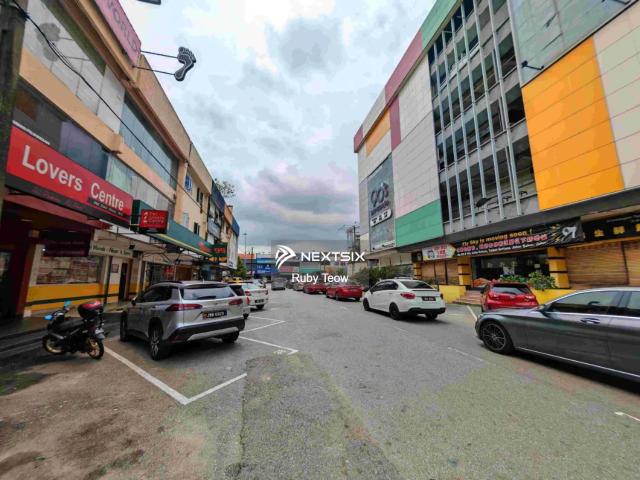 Residential House for rent in Kuching