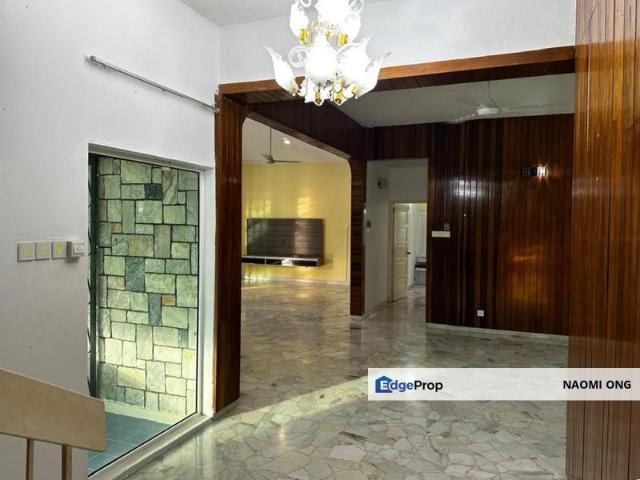 House for sale in Country Heights Damansara, Kuala Lumpur