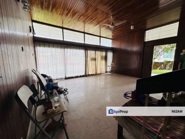 House for sale in Country Heights Damansara, Kuala Lumpur