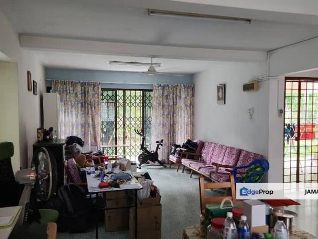 House for sale in Country Heights Damansara, Kuala Lumpur