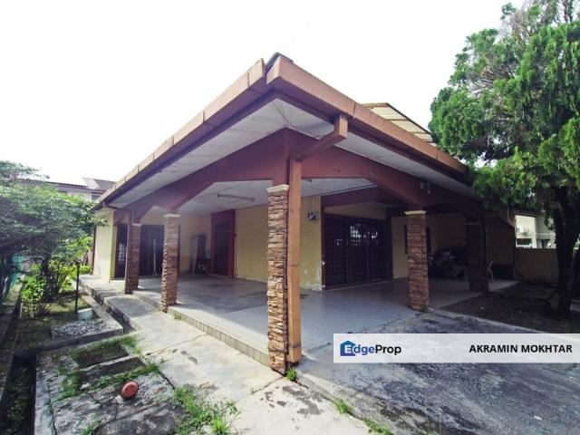 House for sale in Country Heights Damansara, Kuala Lumpur