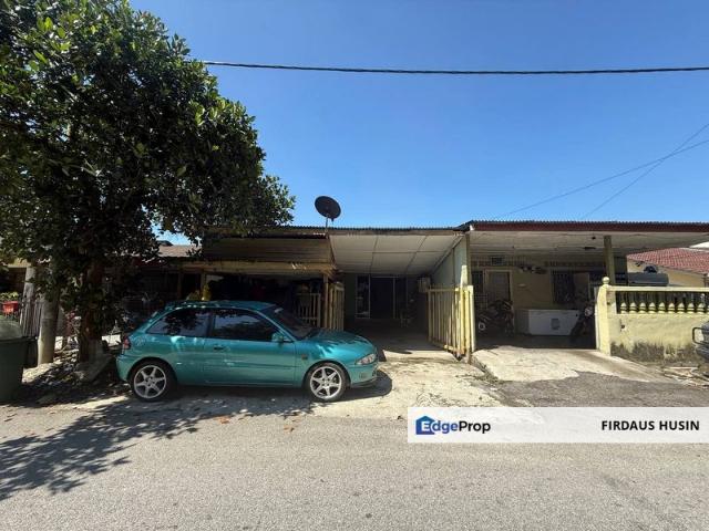 House for sale in Country Heights Damansara, Kuala Lumpur